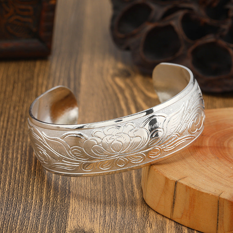 Wholesale Vintage Ethnic Style Miao Silver Bracelet